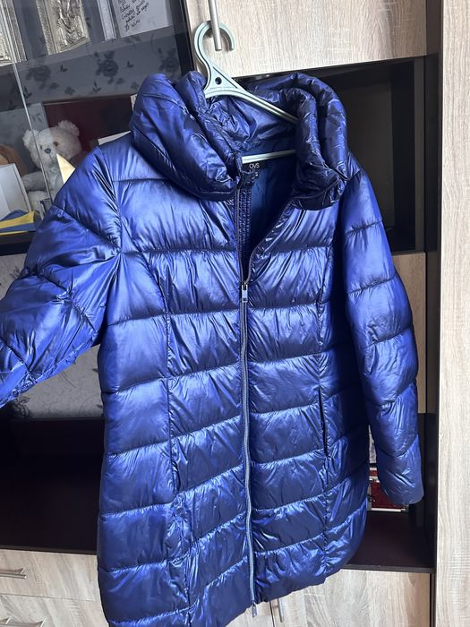 Куртка сапфірового кольору від OVS