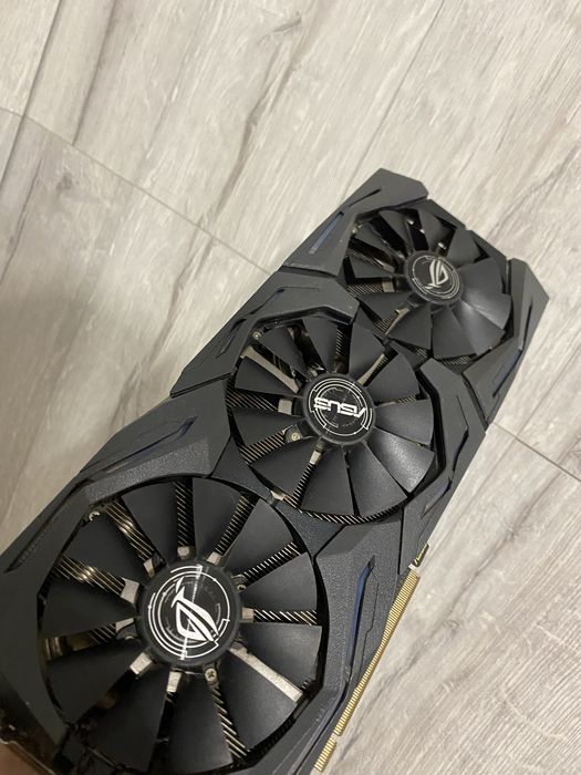 Asus RTX 2080 Ti Strix 11GB — ідеальна робота, не гріється