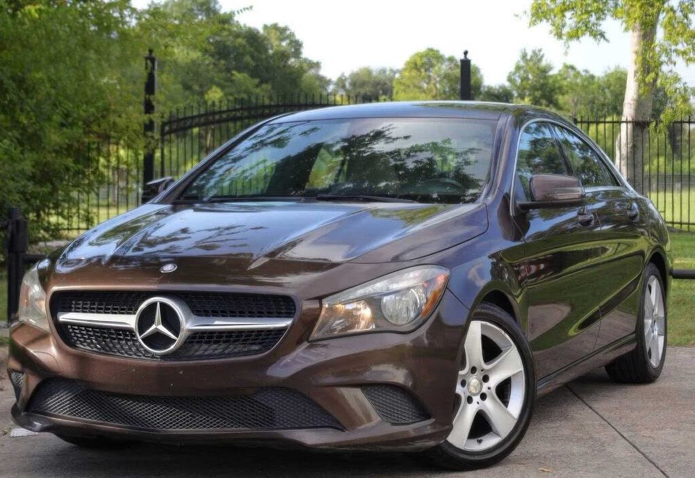 Mercedes-Benz CLA 250      2016