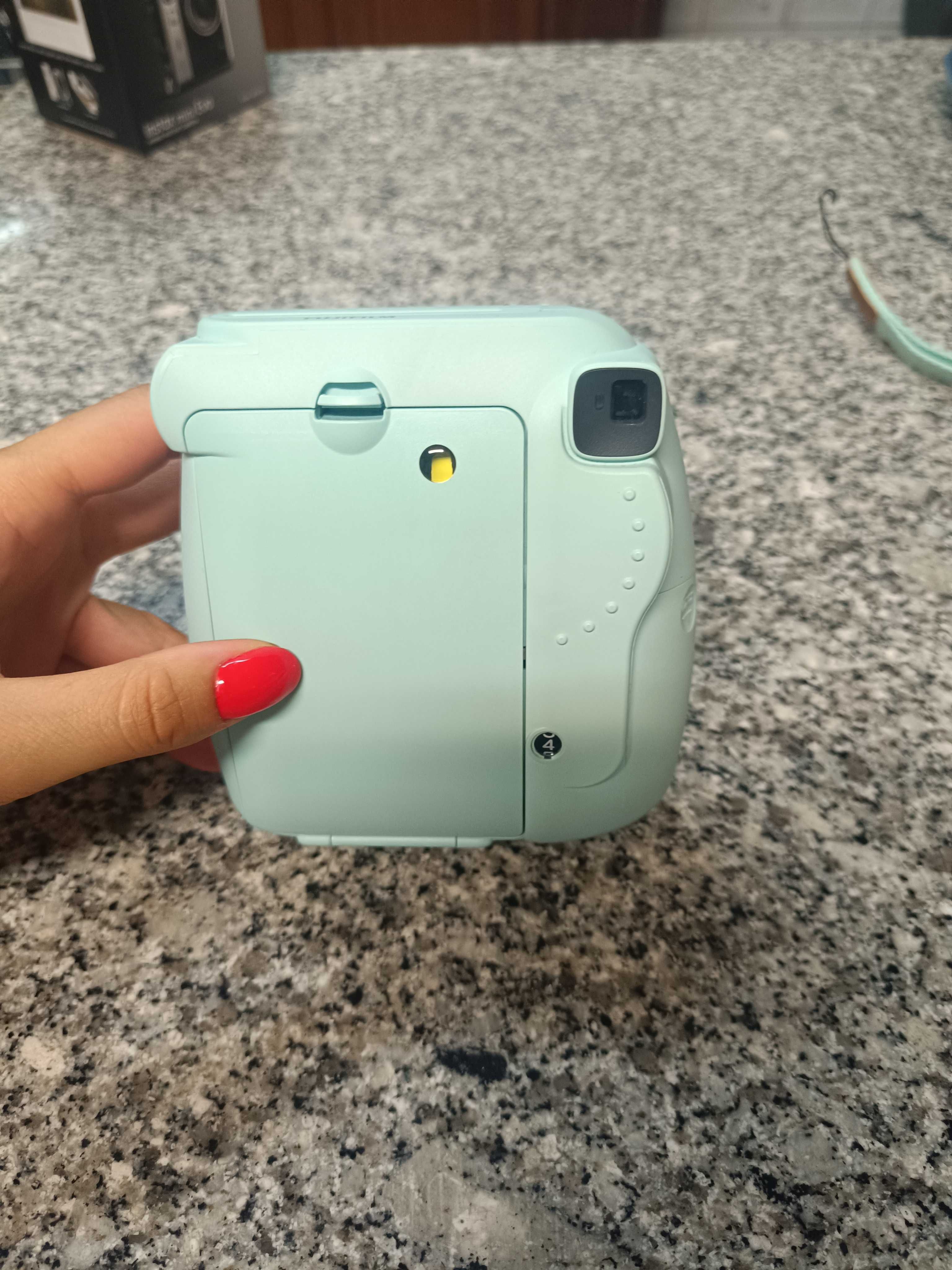 Câmara Instax mini 9
