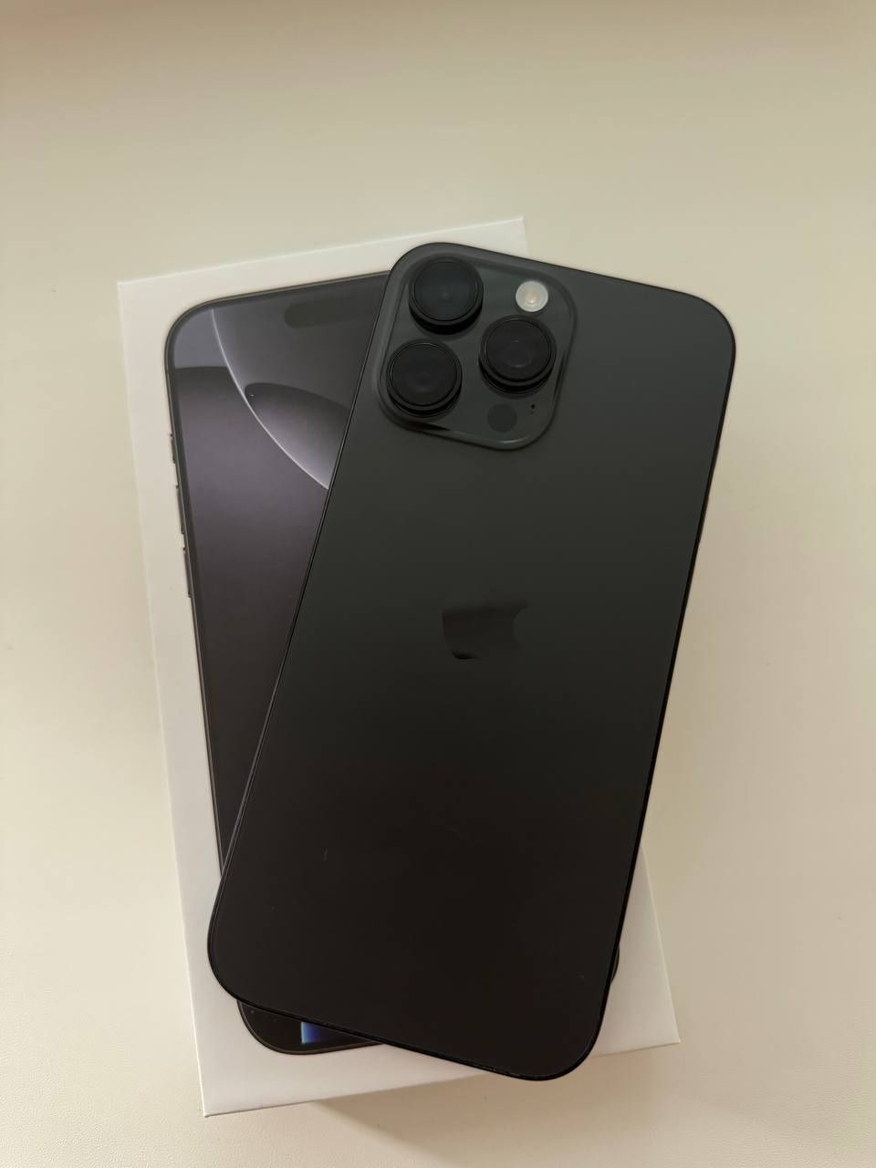iPhone 16 Pro Max Black Titanium 256GB