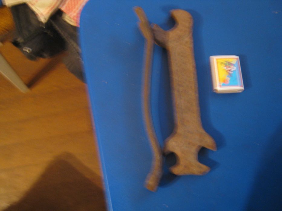 продам антикварни ключи