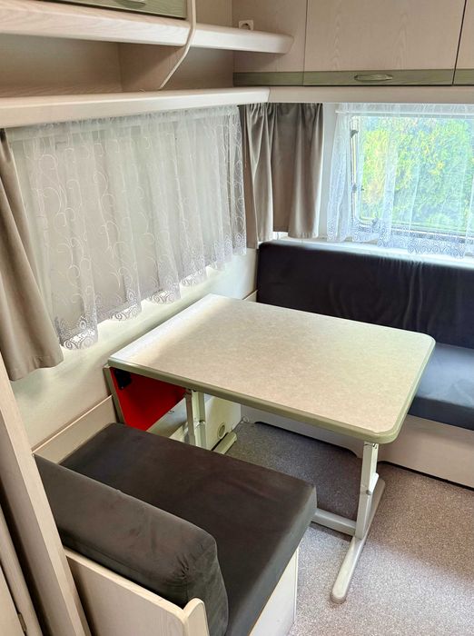 Przyczepa kempingowa KNAUS SÜDWIND 530-M