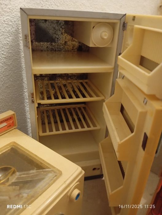 3 brinquedos antigos