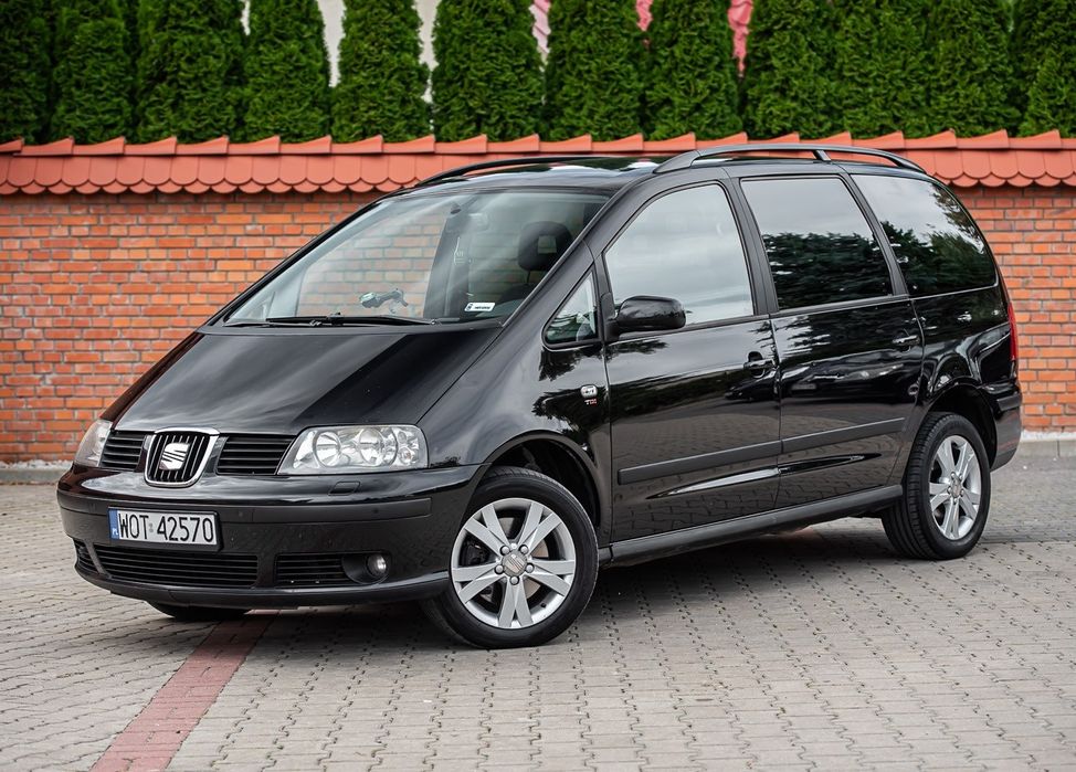 Sprzedam zadbanego seat Alhambra  rocznik 2008 2.0 tdi 140 km przebieg