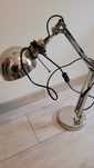 Lampa na biurko-regulowane ramie