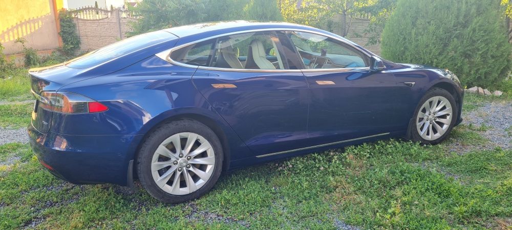 Tesla model S75D 2018р.в. EU безаварийная, не крашенная