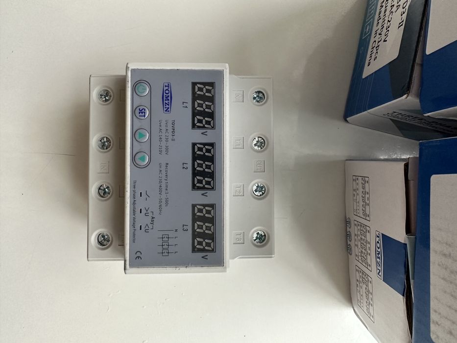 Реле напруги з пультом напряжения 3фази під зелений тариф