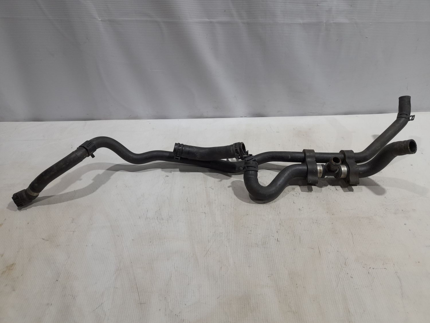 Шланг водяной 95810605600 для Porsche Cayenne 2 92A 958 2010-2017