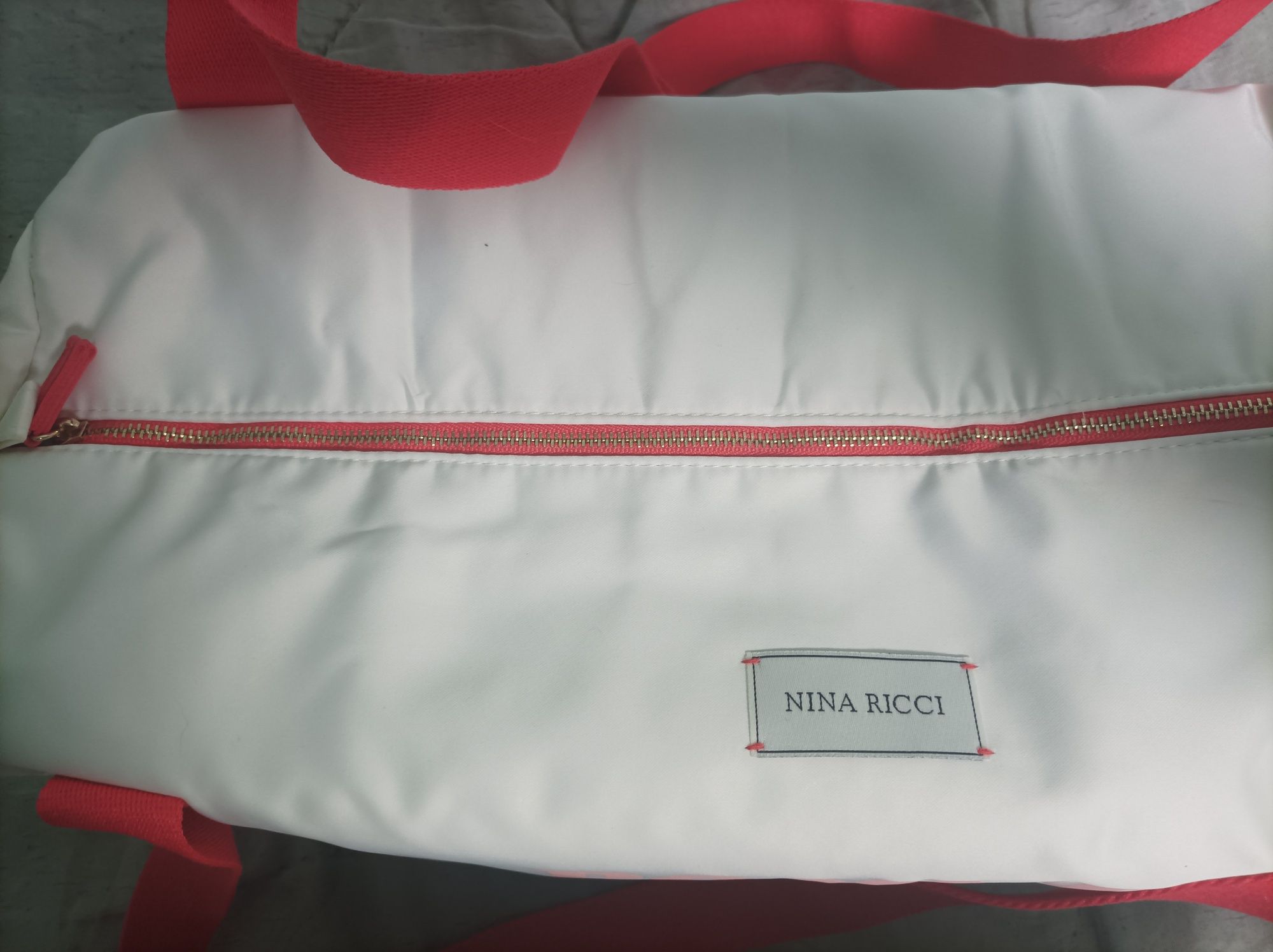 Жіноча спортивна сумка Nina Ricci