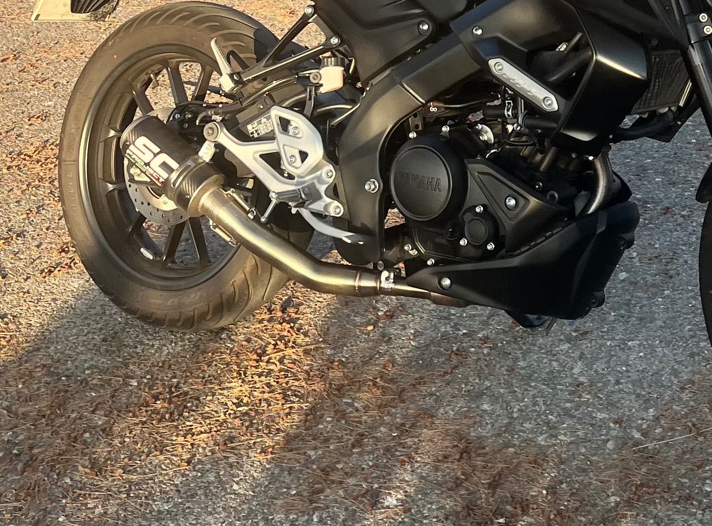 Escape Sc Project yamaha mt125