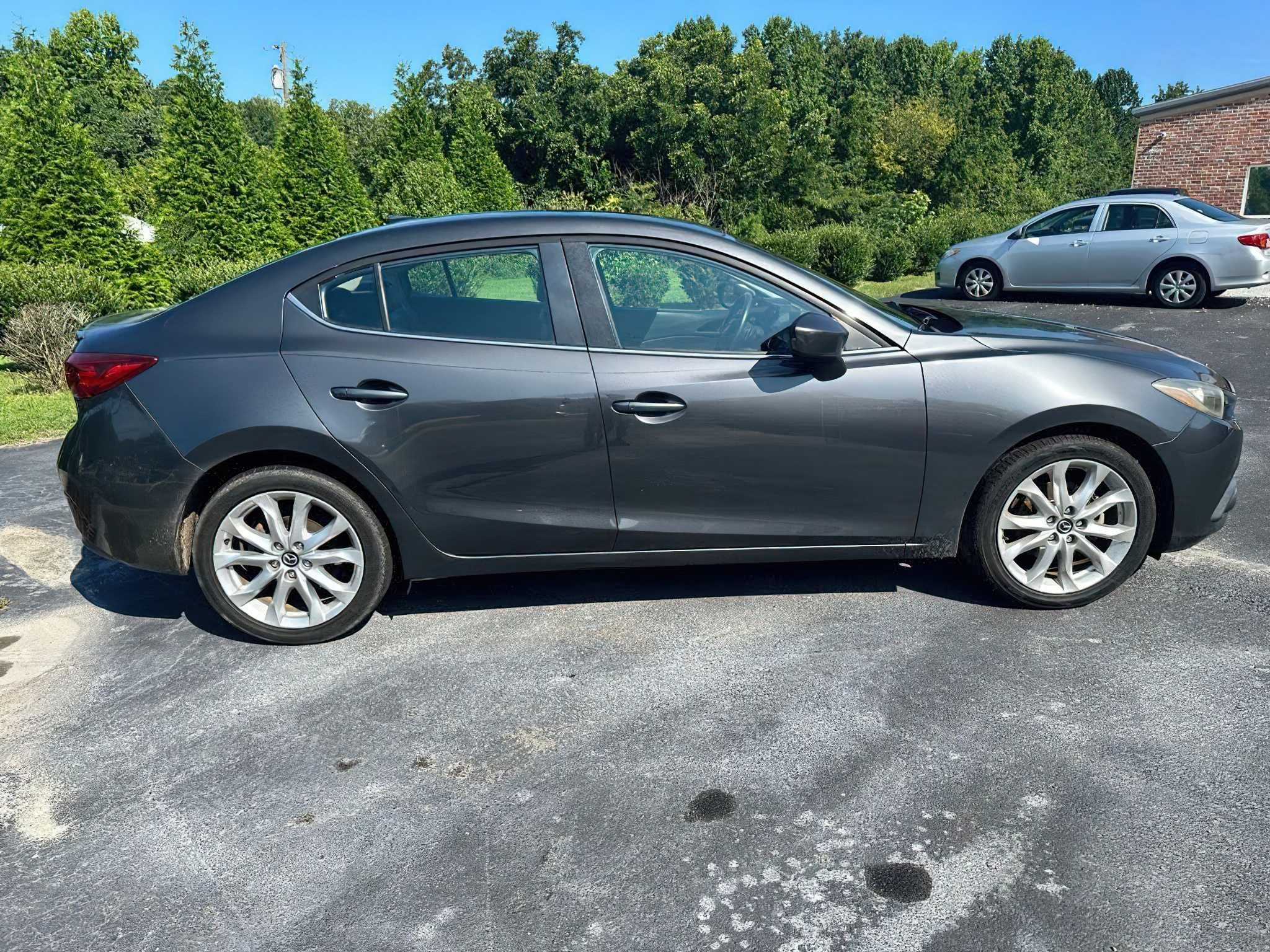 2016 Mazda MAZDA3 s Touring
