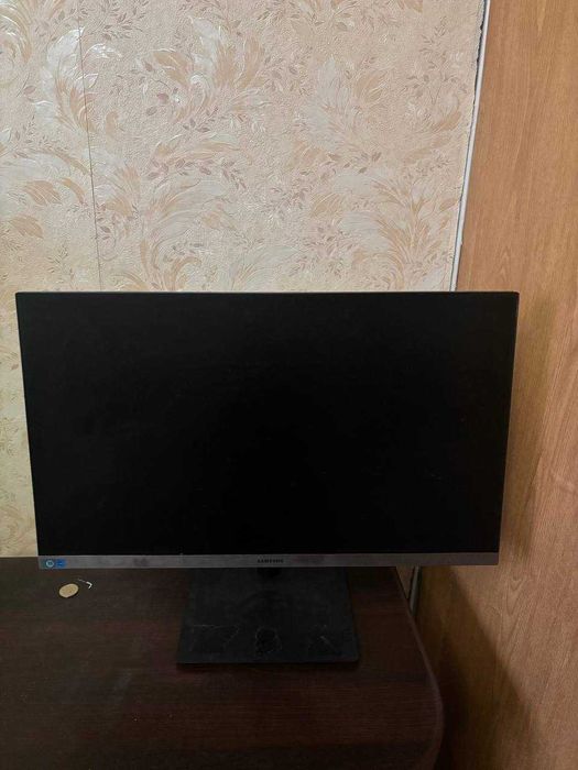 Продам монитор Samsung SR65 (S24R650FDI) FULLHD 23.8 дюйма