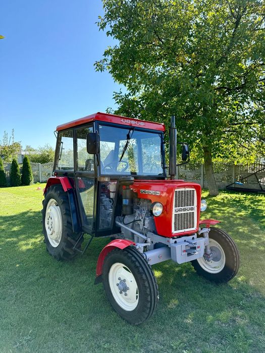 Ursus C 330M  Ursus C 330M