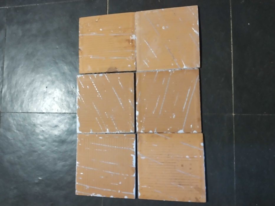 Продам кафель мрамор сiрий,15*15 см.Цiна 3 грн.штука.