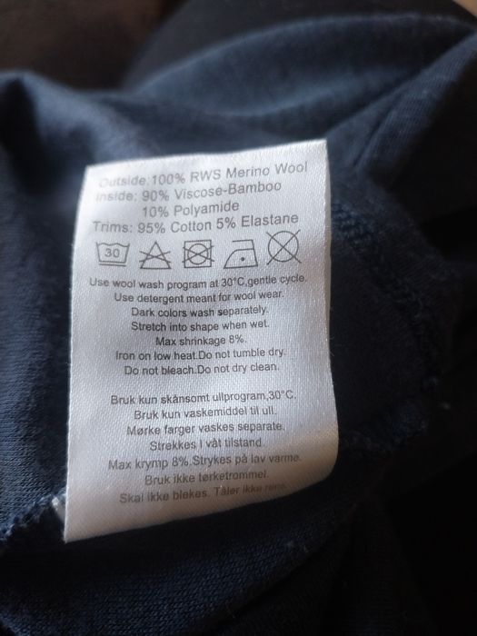 Bluzka reflex merino I wiskoza. Budżet.