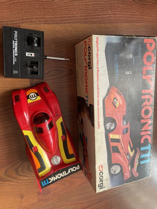 Stara zabawka CORGI RC Polytronic zdalnie sterowany PRL DDR