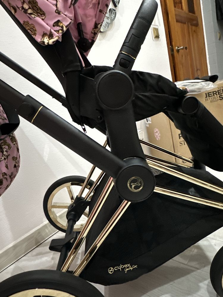 Cybex Platinum Line Cybex Priam 2.0 Cherub Pink By Jeremy Scott