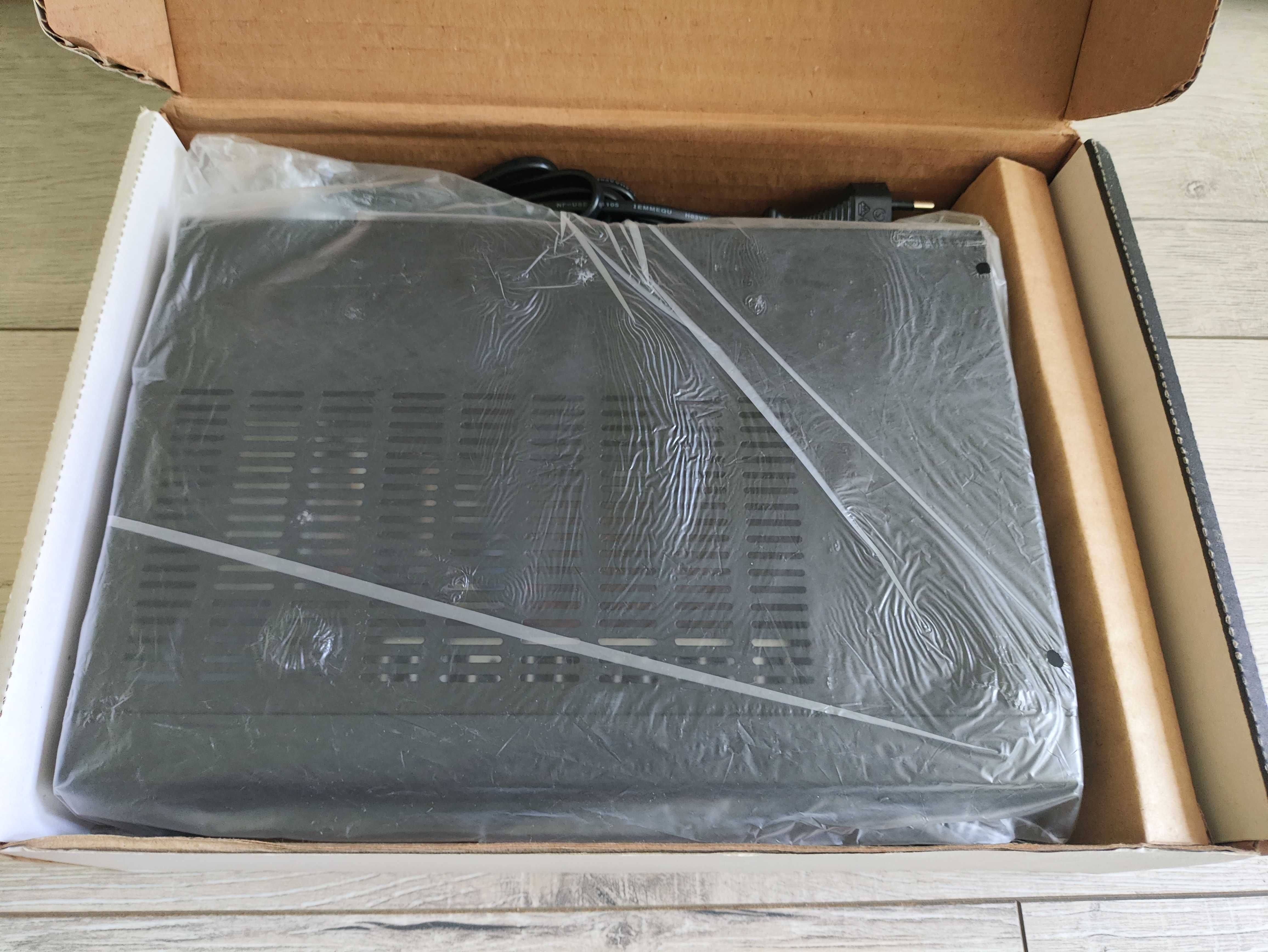 Tuner Satelitarny Amstrad SAT 302 Dekoder Satelitarny