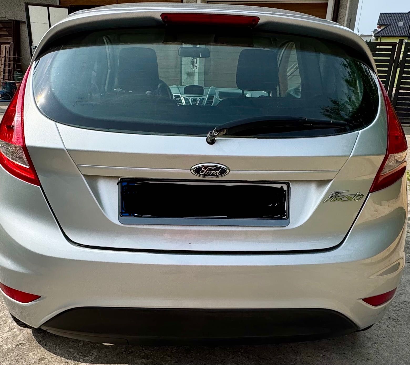 Sprzedam Ford Fiesta LPG + klima + koła zimowe na stalówce +k.zapasowe