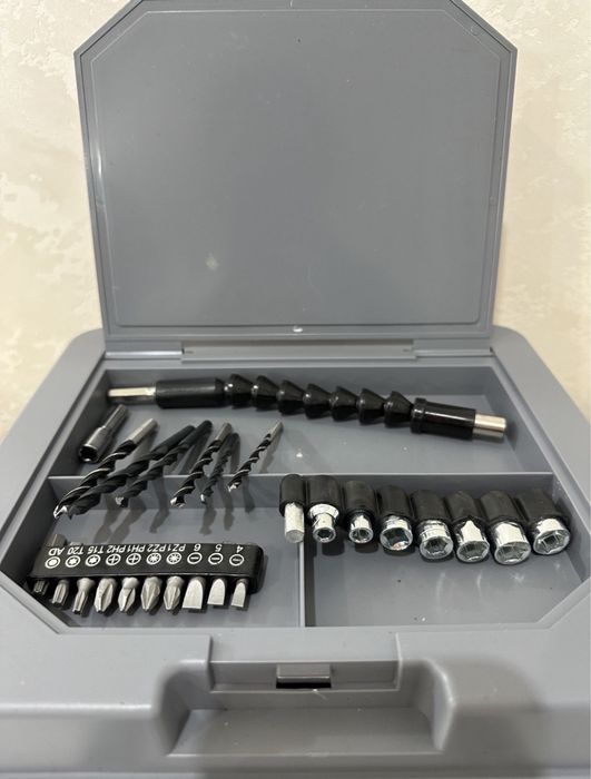 Потужний та компактний ударний шуруповерт Edon ED-21PBL OL з набором