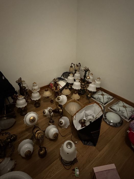 Vários candeeiros
