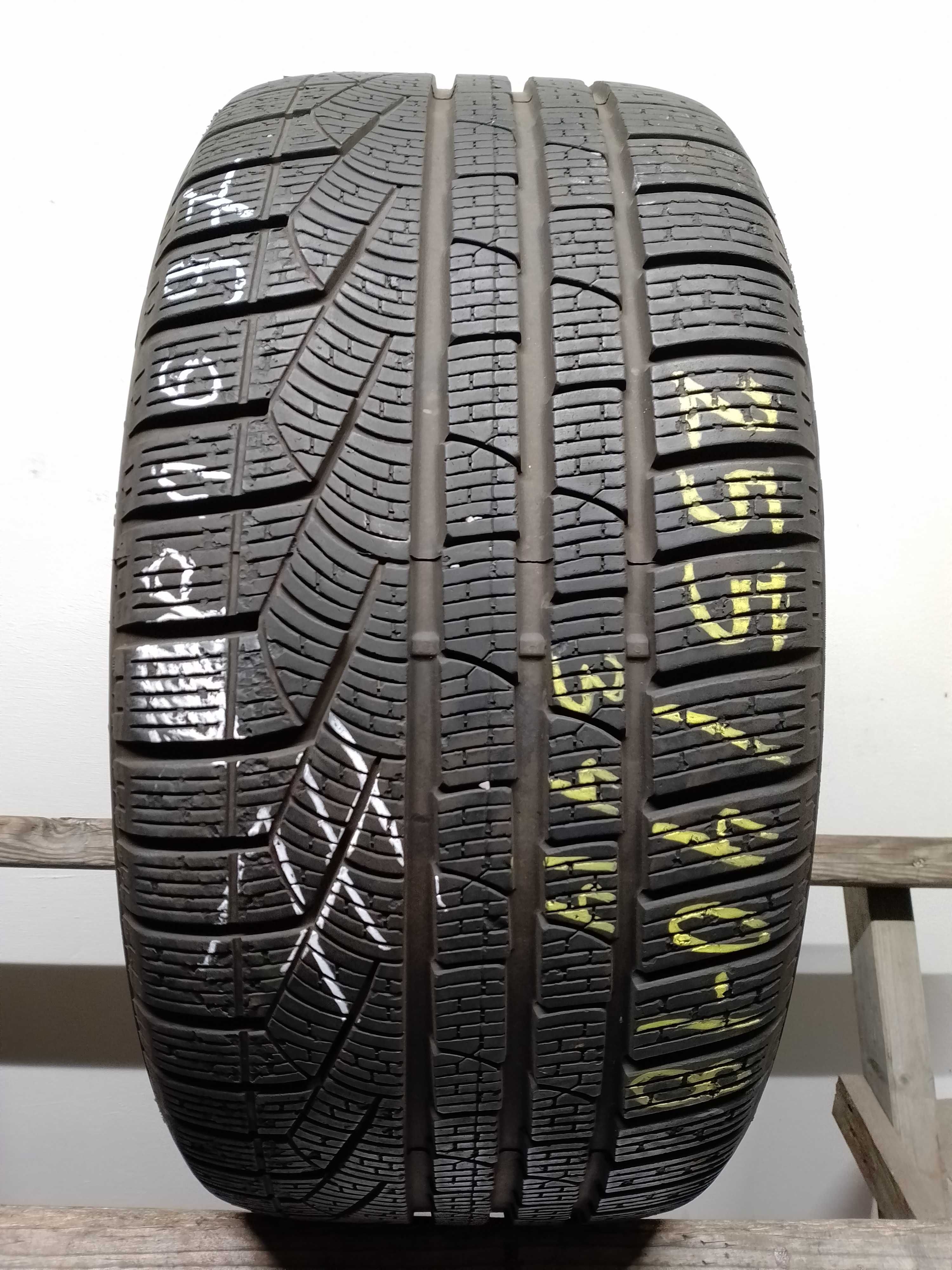 255/40 18 Pirelli Sottozero Winter240/ 3414 Obrzycko P1697