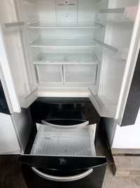 Холодильник Hotpoint