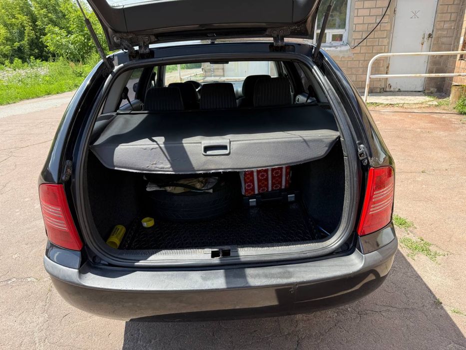 Skoda Octavia tur універсал 2000 року