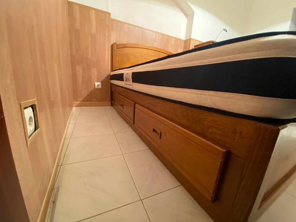 Quarto em madeira