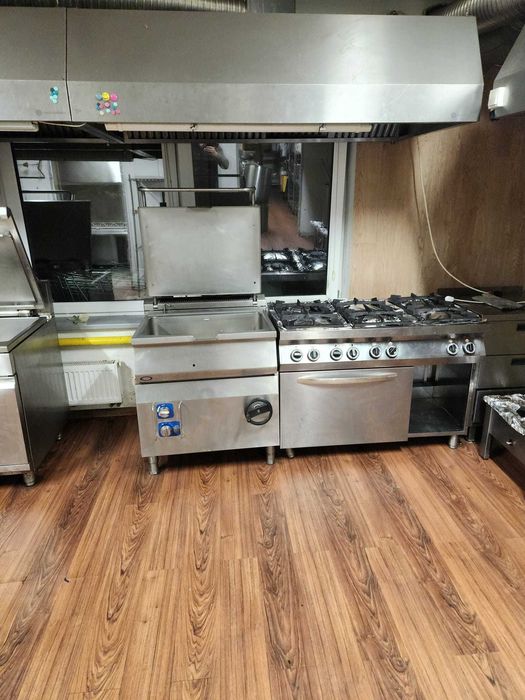 600m2 dla gastronomi --wynajmę