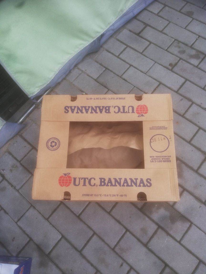 Kartony po bananach