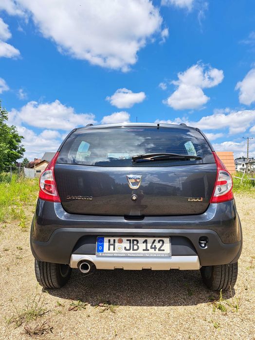 Sprzedam auto Dacia Sandero 2012