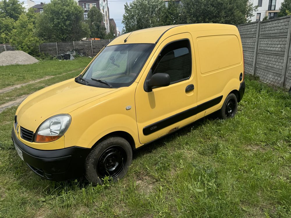 Продаж Рено кенго