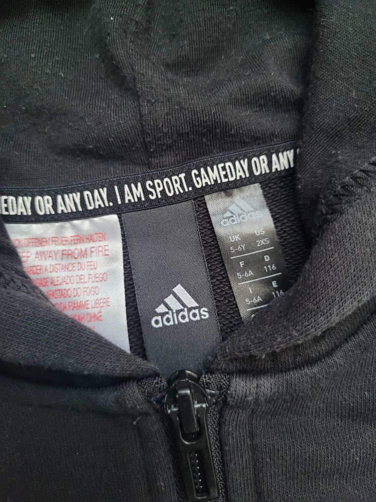 Кофта на змійці adidas