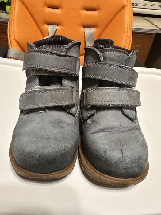 Демісезонні ботінки чобітки 23 розміру