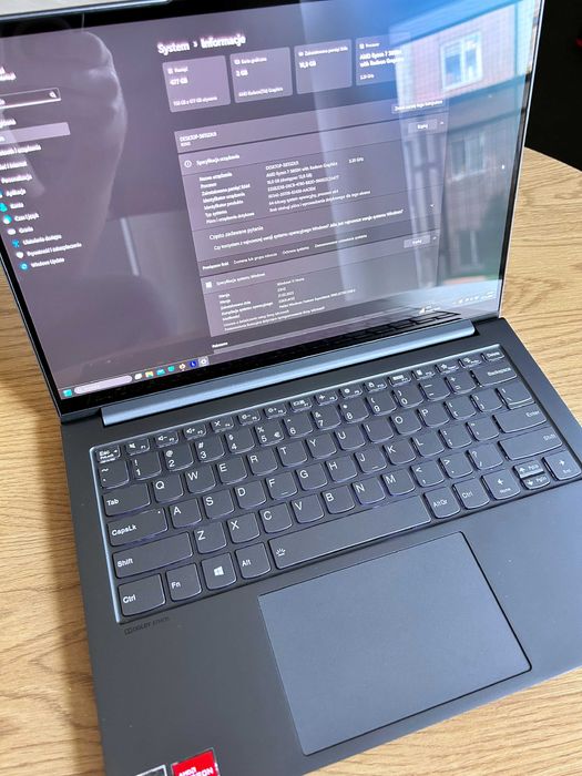 Laptop Yoga Slim 7 Pro 14ACH5 OLED 2.8k