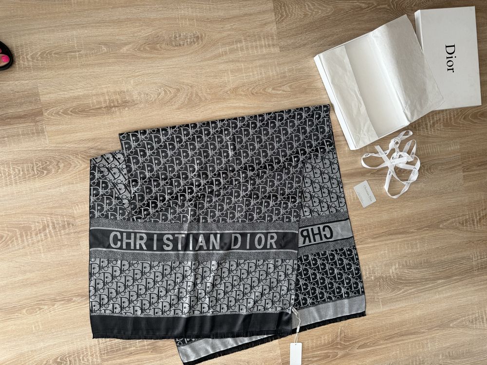 Chusta szalik CD Christian Dior