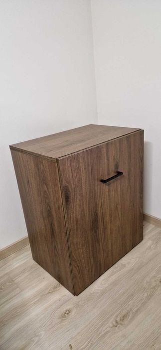 Szafka rozkładająca się w Biurko