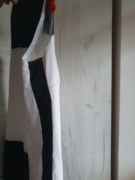 Sukienka Reserved rozm. M