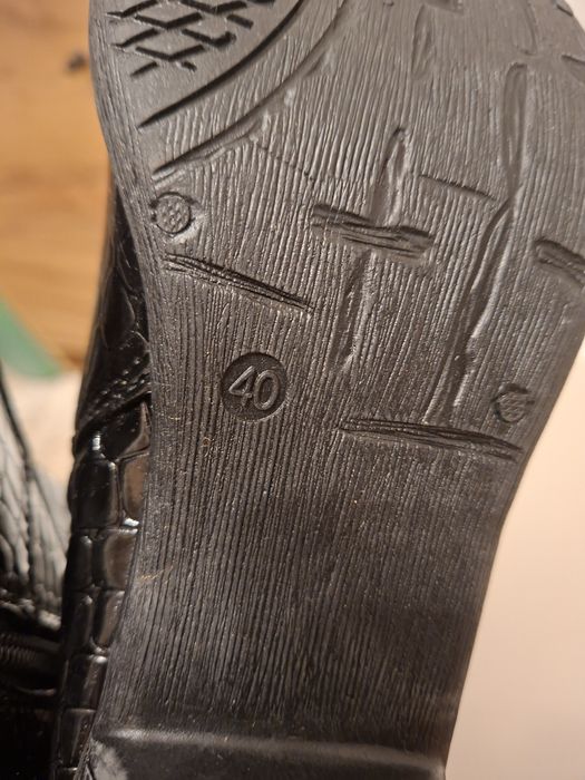 Nowe botki damskie rozmiar 40