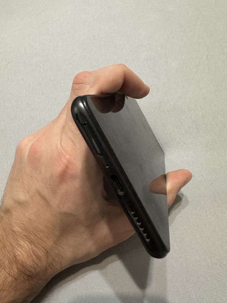 Идеальный Xiaomi 11T 8/128 ГБ возможен обмен на Айфон