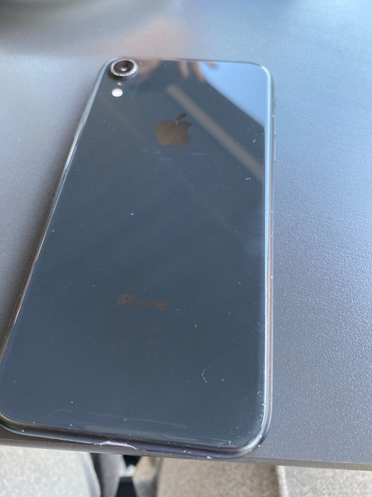 iPhone XR usado para venda