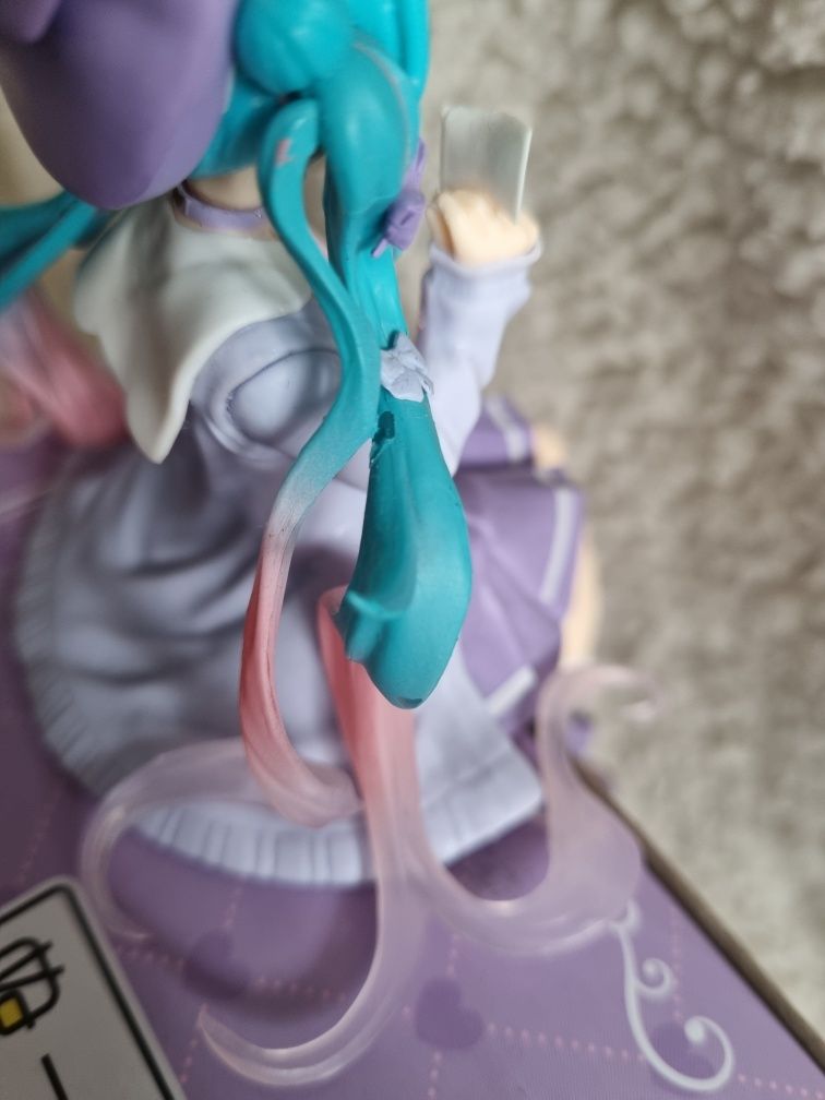 Hatsune Miku Noodle Stopper Figure - Sailor Suit in Love (Purple ver.)