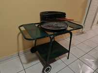 Grill ogrodowy węglowy