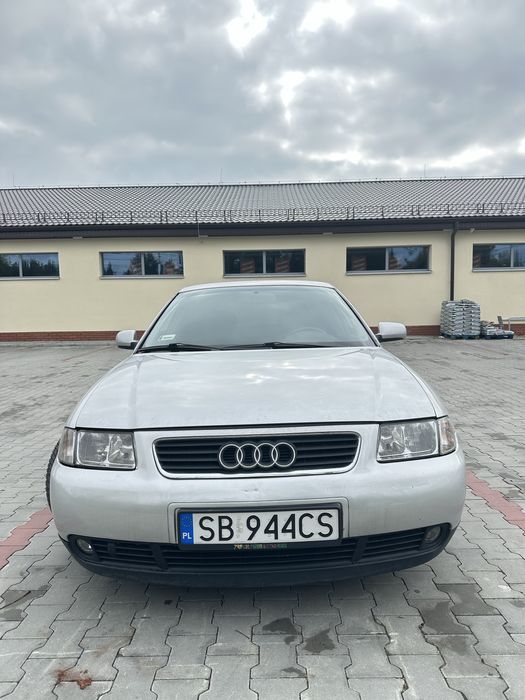 Sprzedam Audi A3 8L z 2000 roku 1.8 cm Turbo 150 kw Klimatronik Felgi