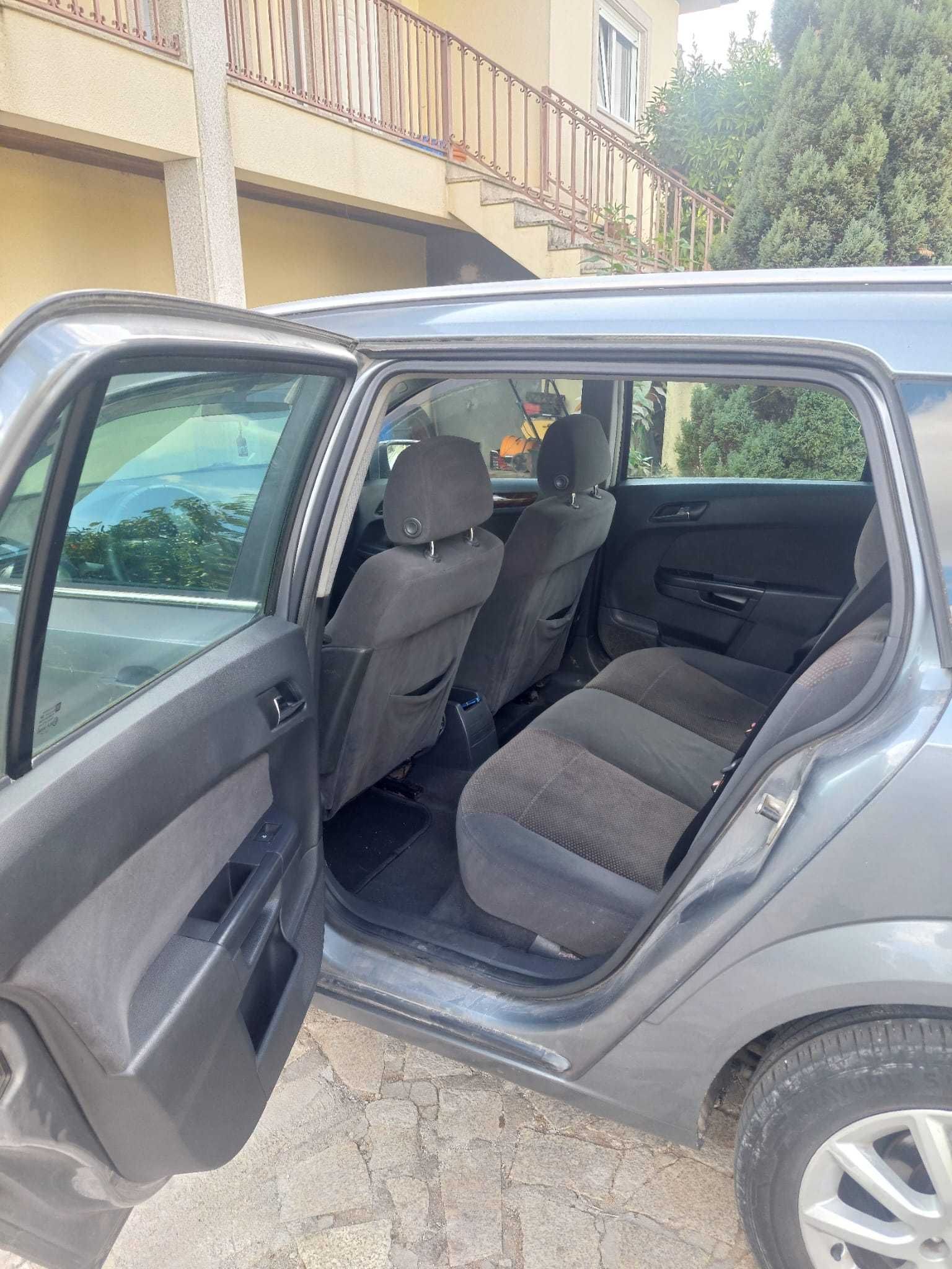 Vende Opel astra 1.7 cdti