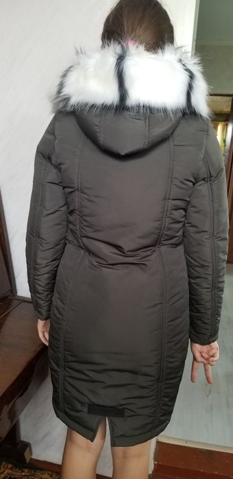 Тепла парка на овчині