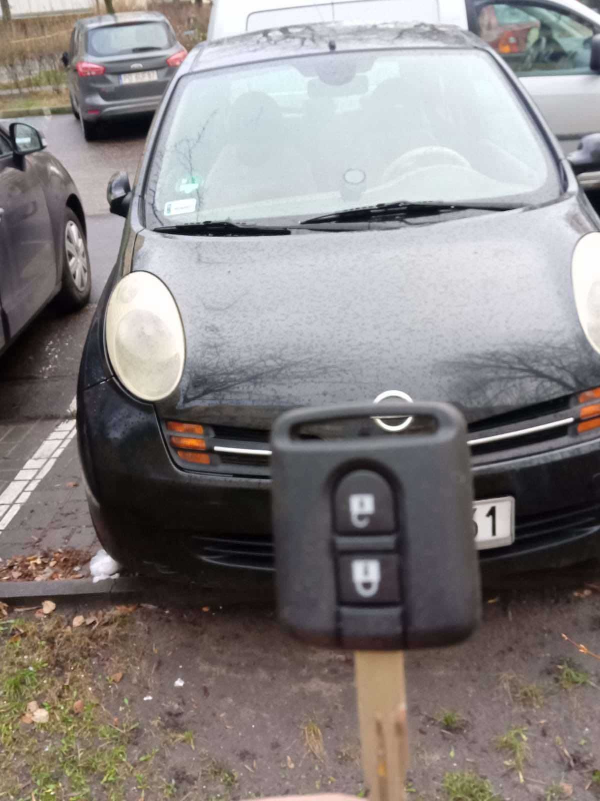 Mobilny serwis - naprawa stacyjek, dorabianie kluczy po zagubieniu.
