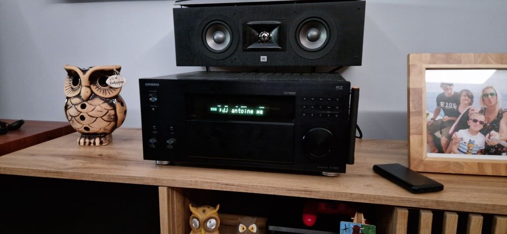 Amplituner Onkyo  RZ  820